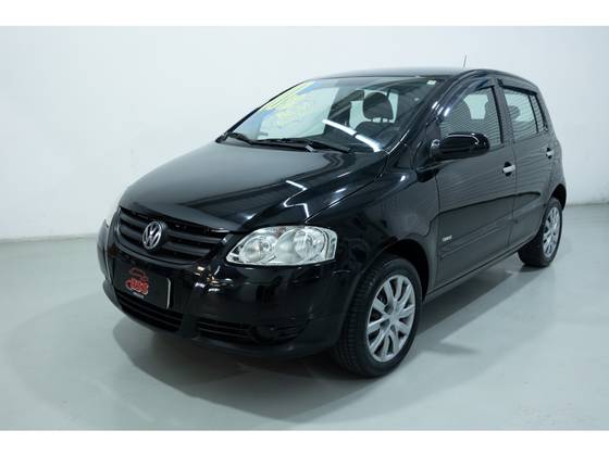 VOLKSWAGEN FOX 1.0 MI 8V FLEX 4P MANUAL VOLKSWAGEN FOX 1.0 MI 8V FLEX 4P MANUAL